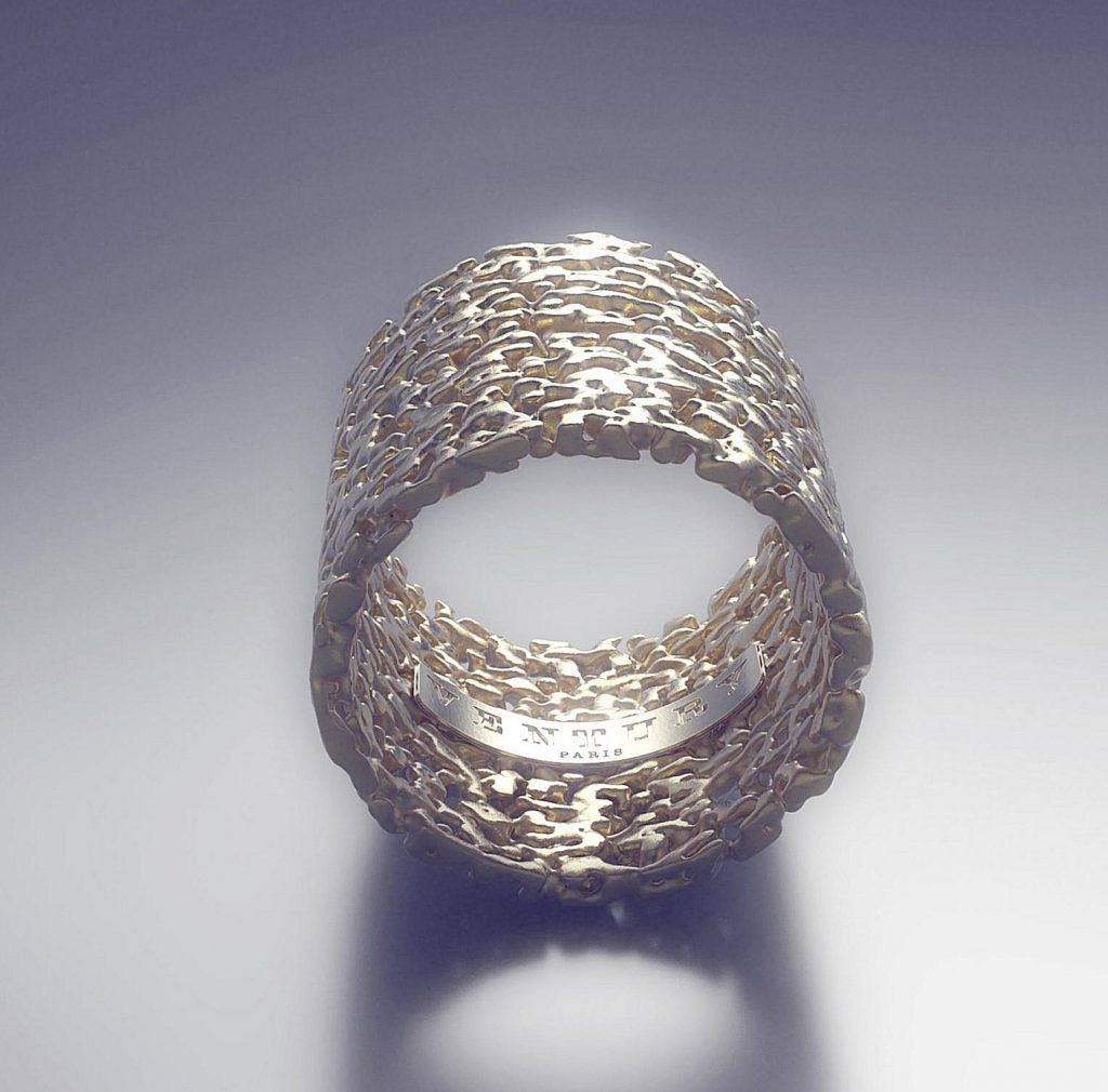 Ventury's Generative Melted gold ring designed by Emmanuel Touraine for Ventury